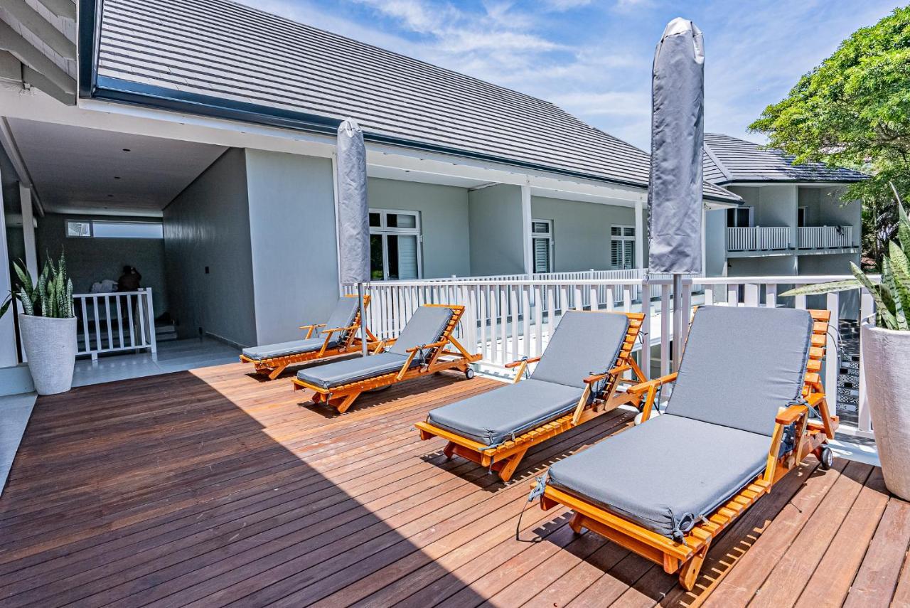 Beach Wood Boutique Hotel & Resort Баллито Экстерьер фото