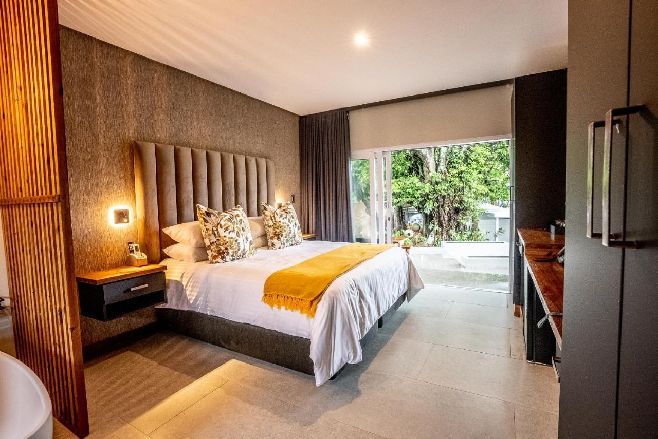 Beach Wood Boutique Hotel & Resort Баллито Экстерьер фото